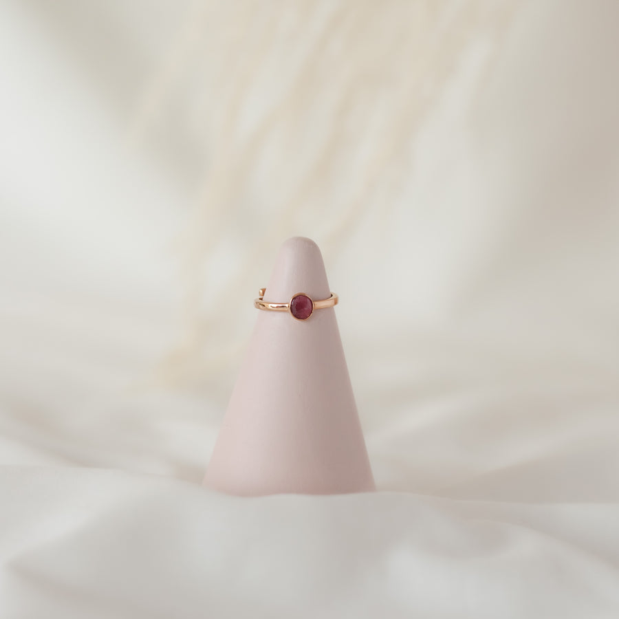 Anillo Charissa turmalina rosa rose gold